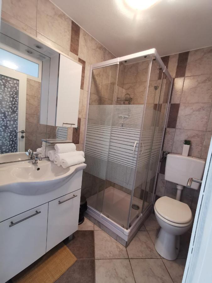 Apartments Villamare Grebaštica エクステリア 写真
