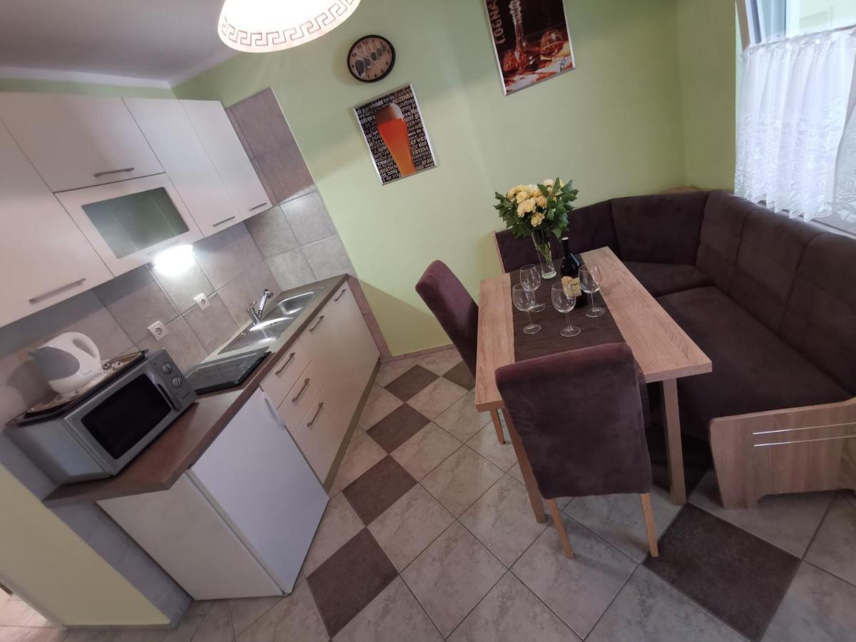 Apartments Villamare Grebaštica エクステリア 写真
