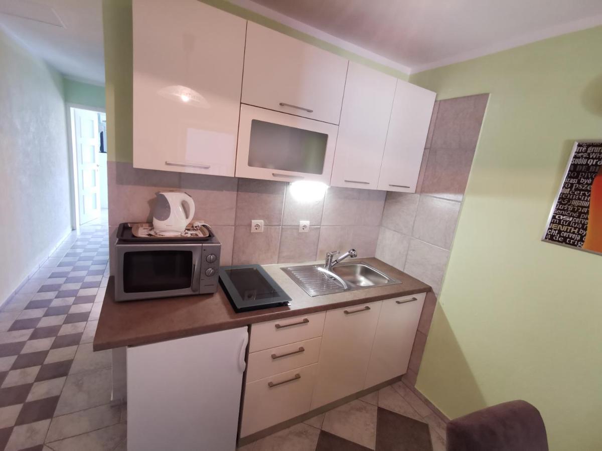 Apartments Villamare Grebaštica エクステリア 写真