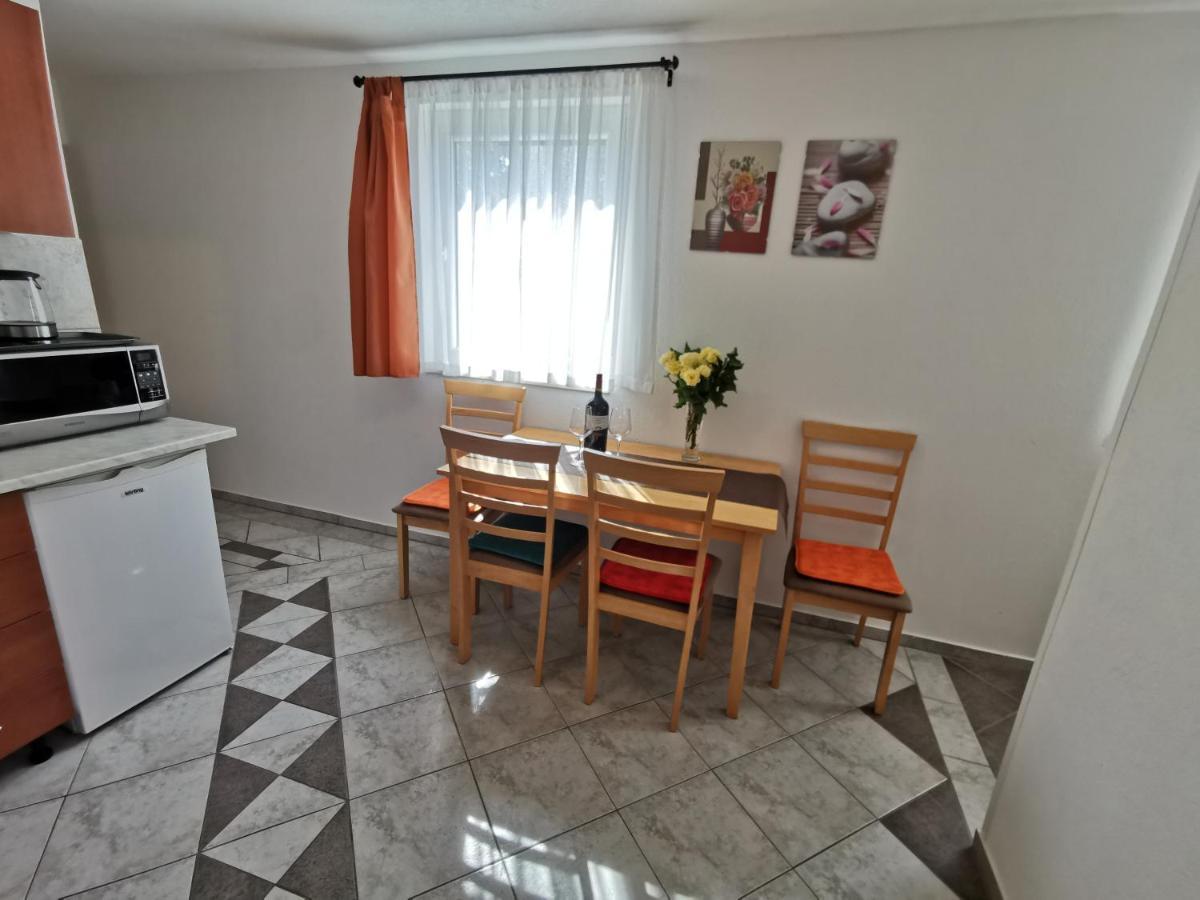 Apartments Villamare Grebaštica エクステリア 写真