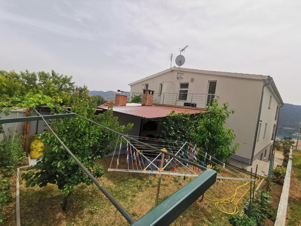Apartments Villamare Grebaštica エクステリア 写真