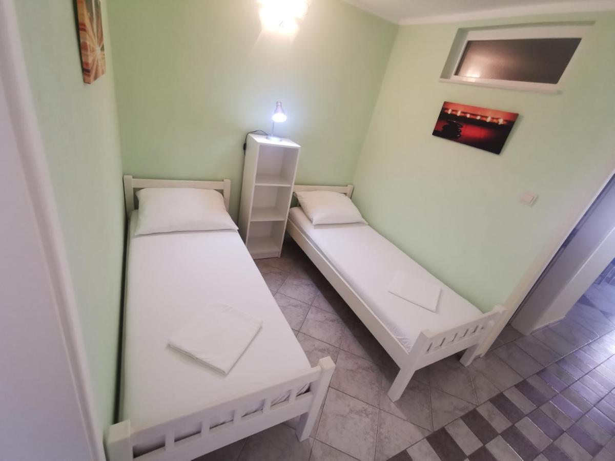 Apartments Villamare Grebaštica エクステリア 写真