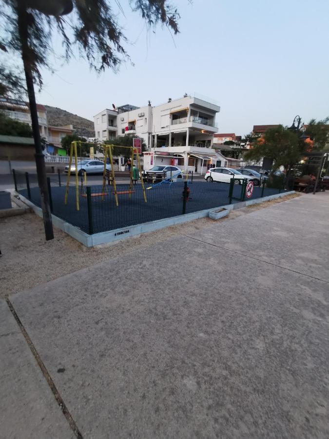Apartments Villamare Grebaštica エクステリア 写真