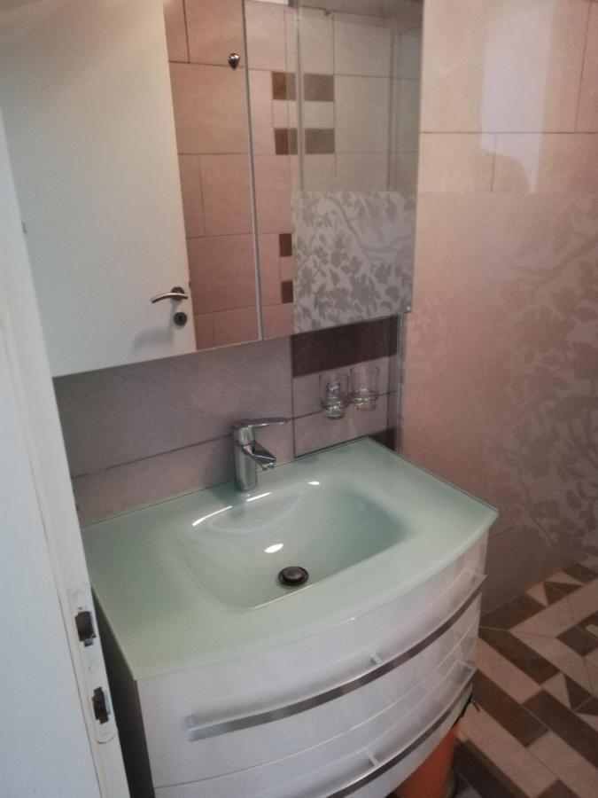 Apartments Villamare Grebaštica エクステリア 写真